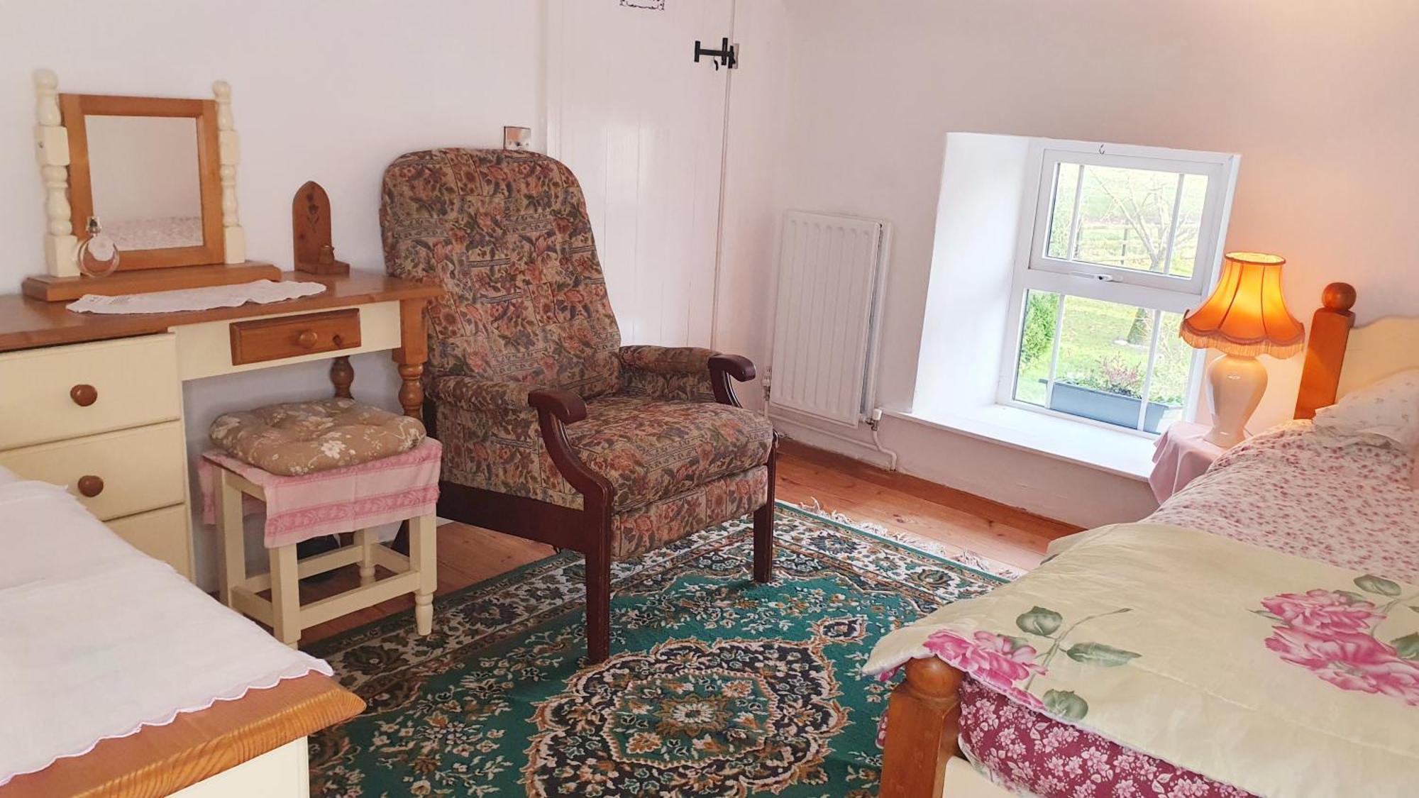 אניסקילן The Old Post Office Lodge מראה חיצוני תמונה
